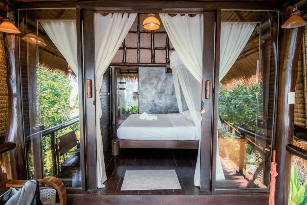 Baan Talay Resort & Yoga Koh Tao Exterior photo